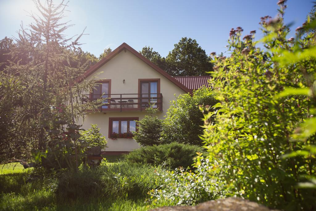 Pokoje Goscinne Na Skraju Puszczy Pogorzelce Buitenkant foto